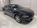 Used 2017 Dodge Charger SXT image 3