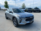 Used 2025 Chevrolet Trax RS w/ Sunroof Package image 4