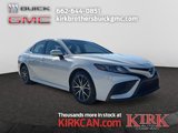 Used 2023 Toyota Camry SE image 4