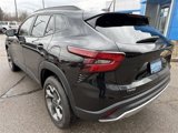Certified 2024 Chevrolet Trax LT w/ Driver Confidence Package image 4