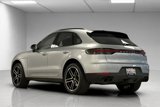Certified 2021 Porsche Macan S image 3