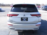 Used 2022 Mitsubishi Outlander SE image 6