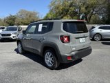 Used 2022 Jeep Renegade Latitude image 3
