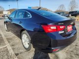 Used 2017 Chevrolet Malibu LT image 3