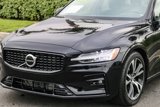 Certified 2024 Volvo S60 B5 Core image 5