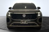Used 2024 Volkswagen Atlas Cross Sport SE w/ Panoramic Sunroof Package image 3