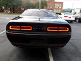 Used 2015 Dodge Challenger SXT image 4