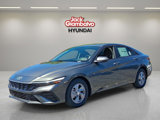 New 2025 Hyundai Elantra SE image 3