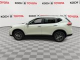 Used 2015 Nissan Rogue SL image 5