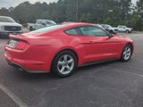 Certified 2019 Ford Mustang Coupe image 4