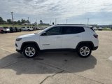 Used 2024 Jeep Compass Latitude image 4