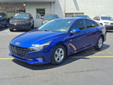 Used 2021 Hyundai Elantra SE image 3