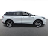Used 2021 Lincoln Corsair AWD w/ Premium Package image 2