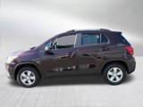 Used 2022 Chevrolet Trax LT w/ LT Convenience Package image 4