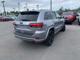 Used 2021 Jeep Grand Cherokee Laredo X image 2