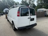 Used 2010 Chevrolet Express 3500 Extended image 3