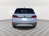 Used 2022 Volkswagen Taos SE image 6