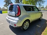 Used 2017 Kia Soul + image 6