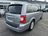 Used 2014 Chrysler Town & Country Touring image 6