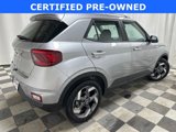 Used 2024 Hyundai Venue SEL image 3
