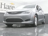 Used 2019 Chrysler Pacifica Touring-L image 4