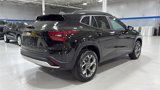 Used 2024 Chevrolet Trax LT w/ LT Convenience Package image 4