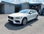 Used 2020 Volvo V60 T5 Momentum image 3