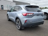 Used 2022 Ford Escape SE w/ SE Sport Appearance Package image 3