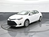Used 2017 Toyota Corolla LE image 3