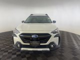 Used 2023 Subaru Outback Limited image 2