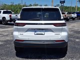 Used 2023 Jeep Grand Cherokee Laredo w/ Luxury Tech Group I image 5