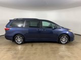 Used 2019 Toyota Sienna XLE image 4