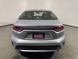 Used 2022 Toyota Corolla LE image 4