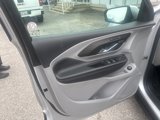 Used 2022 GMC Terrain SLT image 3