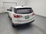 Used 2018 Chevrolet Equinox LT image 6