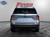 Used 2022 Ford Explorer XLT image 4
