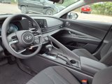 New 2025 Hyundai Elantra SE image 6
