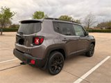 Used 2016 Jeep Renegade Latitude image 4