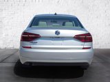 Used 2019 Volkswagen Passat 2.0T Wolfsburg w/ Wheels & Sunroof Package image 4