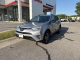 Used 2017 Toyota RAV4 LE image 2