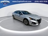 Used 2024 Nissan Altima 2.5 SV image 2