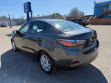 Used 2017 Toyota Yaris iA image 3