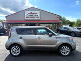 Used 2019 Kia Soul + image 3