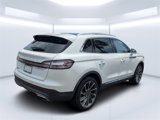 Used 2020 Lincoln Nautilus Reserve w/ Equipment Group 201A image 3