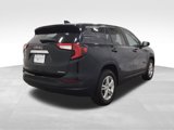 Used 2024 GMC Terrain SLE image 4