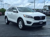 Used 2017 Kia Sorento LX image 2