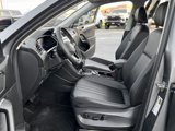 Used 2024 Volkswagen Tiguan SE w/ Panoramic Sunroof Package image 3