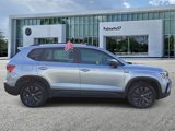 Certified 2022 Volkswagen Taos S image 4