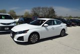 Used 2023 Nissan Altima 2.5 SV image 3