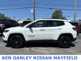 Used 2024 Jeep Compass Latitude image 4